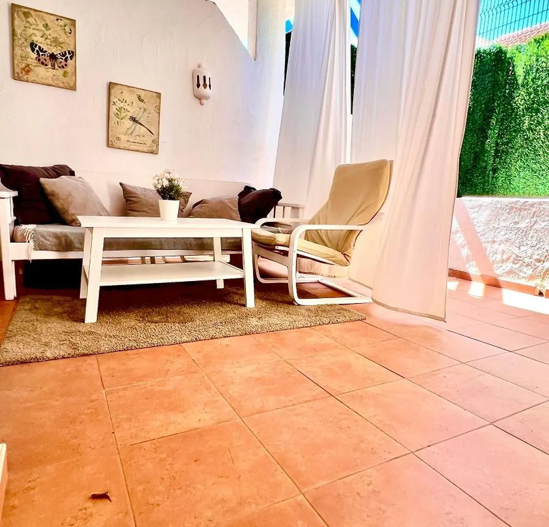 Cozy Two Bed Apartment. Costa Adeje  Apartman
