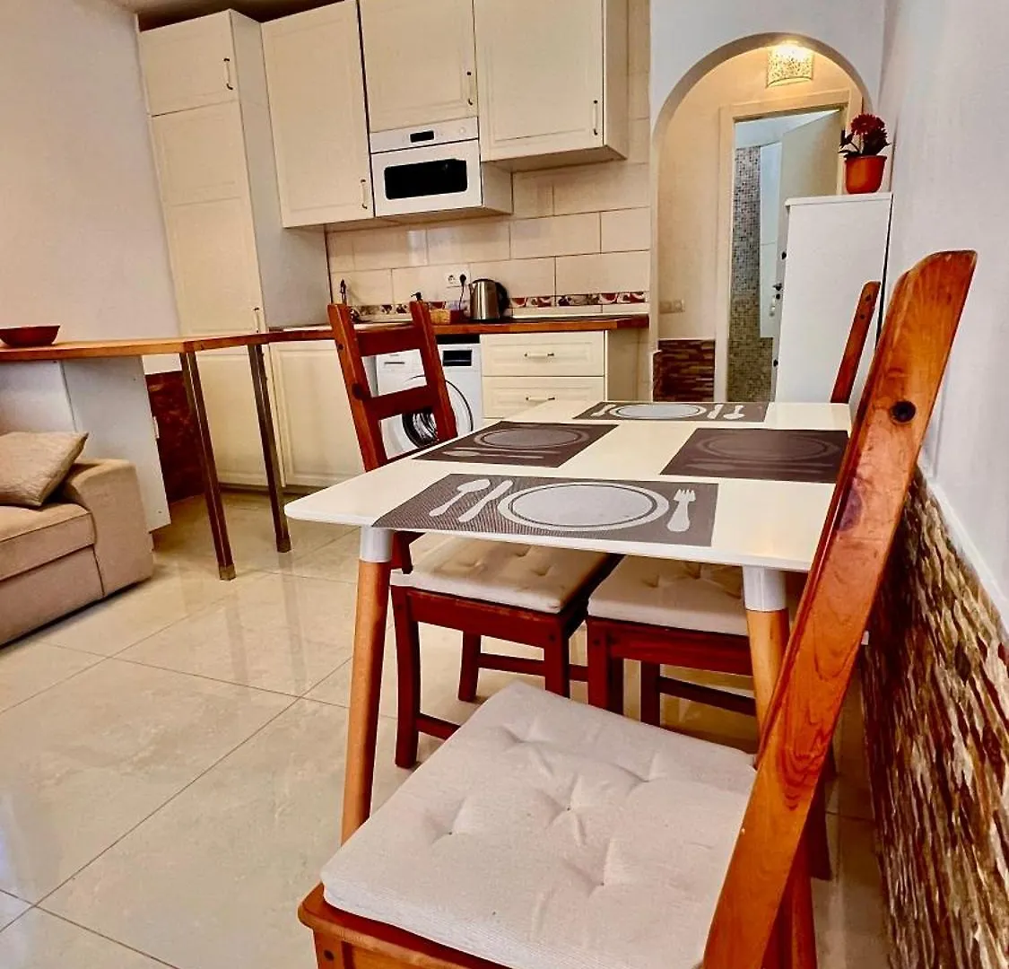 Cozy Two Bed Apartment. Costa Adeje  Spanyolország